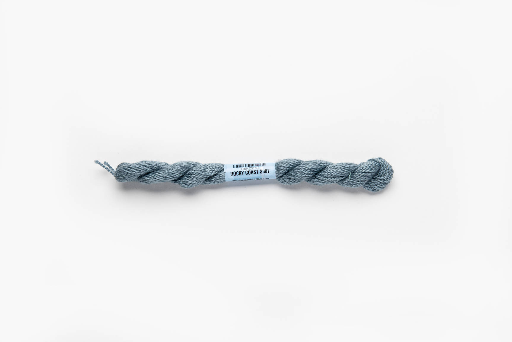 Essentials - 807 Rocky Coast — silk skein for needlepoint, 18 mesh